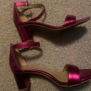 Naturalizer Fuchsia Block Heel Sandals